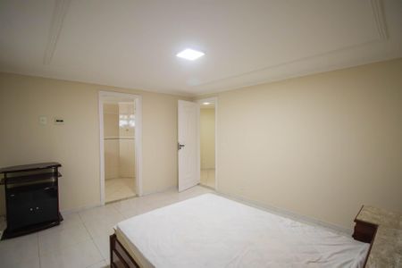 Casa para alugar com 1000m², 6 quartos e 4 vagas Casa para alugar com 1000m², 6 quartos e 4 vagasSuíte 1