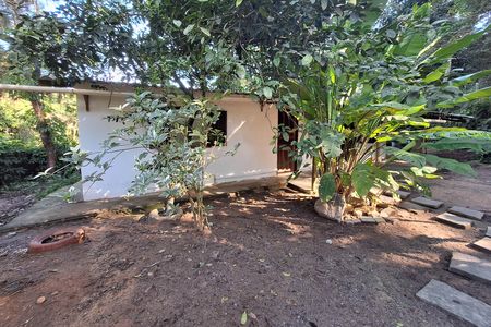 Casa para alugar com 40m², 1 quarto e 1 vaga Casa para alugar com 40m², 1 quarto e 1 vagaQuintal