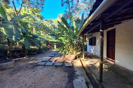 Casa para alugar com 40m², 1 quarto e 1 vaga Casa para alugar com 40m², 1 quarto e 1 vagaQuintal