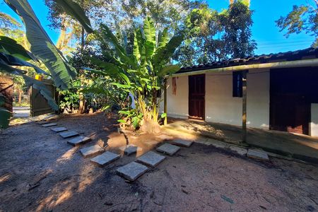 Casa para alugar com 40m², 1 quarto e 1 vaga Casa para alugar com 40m², 1 quarto e 1 vagaQuintal