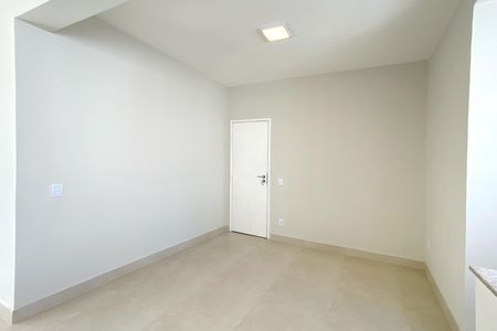 Apartamento à venda com 84m², 3 quartos e 2 vagas Apartamento à venda com 84m², 3 quartos e 2 vagasSala de Jantar