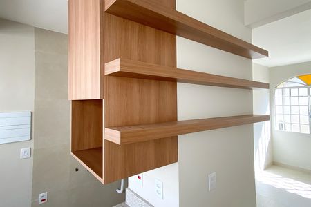Cozinha  de apartamento à venda com 3 quartos, 84m² em Cidade Nova, Belo Horizonte