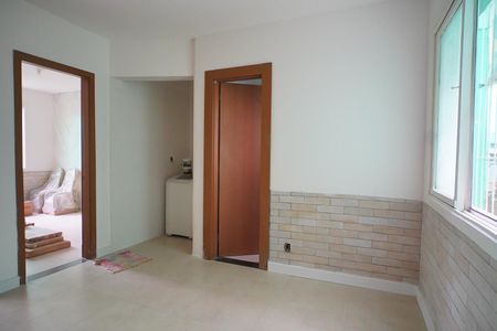 Apartamento para alugar com 40m², 2 quartos e 1 vagaSala _Cozinha 
