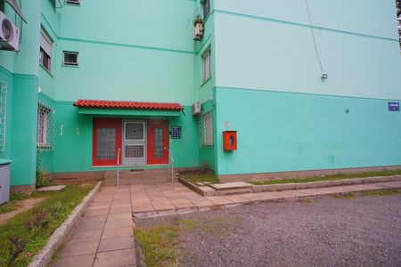 Fachada do bloco de apartamento à venda com 2 quartos, 40m² em Humaitá, Porto Alegre