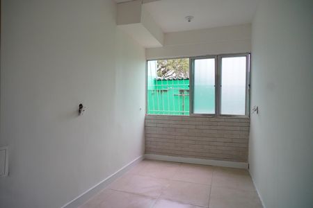 Quarto 1 de apartamento à venda com 2 quartos, 40m² em Humaitá, Porto Alegre