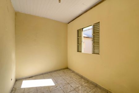 Casa à venda com 90m², 3 quartos e sem vaga Casa à venda com 90m², 3 quartos e sem vagaQuarto 3