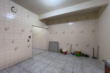 Casa à venda com 90m², 3 quartos e sem vaga Casa à venda com 90m², 3 quartos e sem vagaCozinha