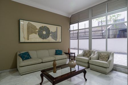 Apartamento à venda com 112m², 3 quartos e 1 vaga Apartamento à venda com 112m², 3 quartos e 1 vagaÁrea comum - Hall Social