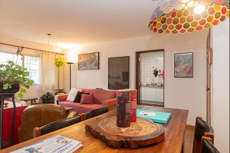 Apartamento à venda com 112m², 3 quartos e 1 vaga Apartamento à venda com 112m², 3 quartos e 1 vagaSala