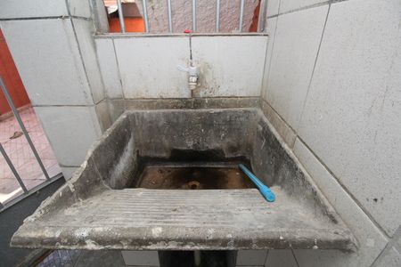 Casa para alugar com 50m², 1 quarto e sem vagaÁrea de Serviço