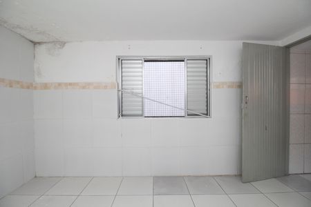 Quarto de casa para alugar com 1 quarto, 50m² em Vila Pirajussara, São Paulo
