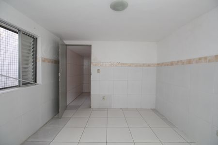 Quarto de casa para alugar com 1 quarto, 50m² em Vila Pirajussara, São Paulo