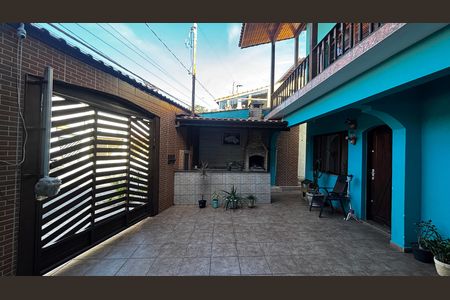 Garagem de casa à venda com 4 quartos, 118m² em Parque Capuava, Santo André