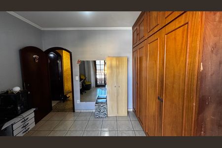 Casa à venda com 118m², 4 quartos e 4 vagas Casa à venda com 118m², 4 quartos e 4 vagasQuarto 3