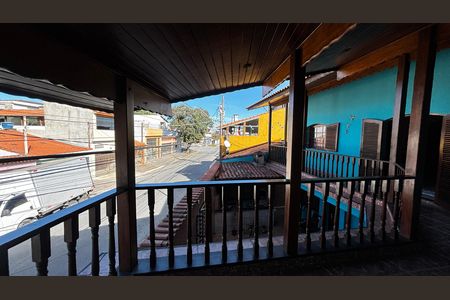 Casa à venda com 118m², 4 quartos e 4 vagas Casa à venda com 118m², 4 quartos e 4 vagasQuarto 3 Varanda