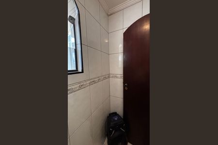 Casa à venda com 118m², 4 quartos e 4 vagas Casa à venda com 118m², 4 quartos e 4 vagasLavabo