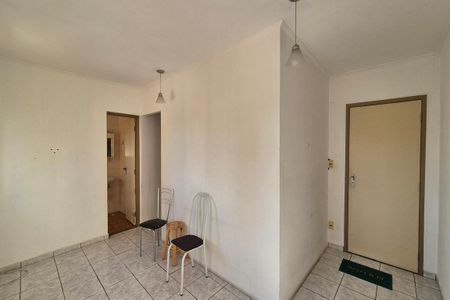 Sala de kitnet/studio à venda com 1 quarto, 30m² em Vila Itapura, Campinas