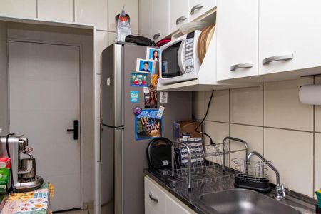 Cozinha de apartamento à venda com 2 quartos, 45m² em Vila Alpina, São Paulo