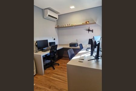 Apartamento à venda com 141m², 3 quartos e 3 vagasFoto 08