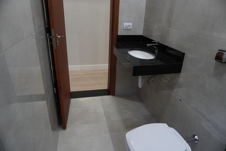 Casa para alugar com 115m², 3 quartos e 2 vagasBanheiro da Suíte