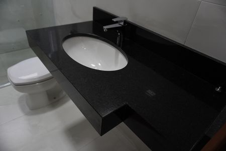 Casa para alugar com 115m², 3 quartos e 2 vagasBanheiro Social