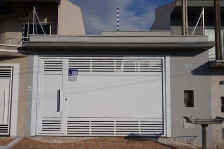 Casa para alugar com 115m², 3 quartos e 2 vagasFachada Plaquinha KJFK - 268