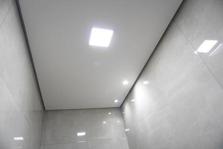 Casa para alugar com 115m², 3 quartos e 2 vagasBanheiro da Suíte