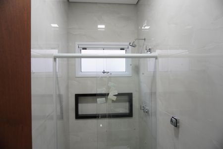 Casa para alugar com 115m², 3 quartos e 2 vagasBanheiro Social