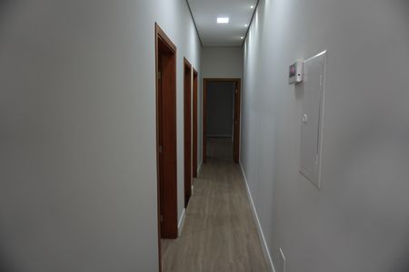 Corredor de casa para alugar com 3 quartos, 115m² em Jardim Esplanada, Americana