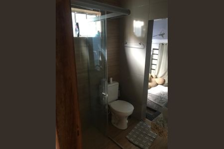 Quarto de casa para alugar com 3 quartos, 360m² em Coqueiros, Belo Horizonte
