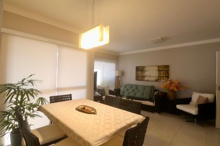 Apartamento para alugar com 92m², 3 quartos e 2 vagas Apartamento para alugar com 92m², 3 quartos e 2 vagasSala