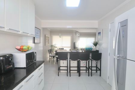 Apartamento para alugar com 92m², 3 quartos e 2 vagas Apartamento para alugar com 92m², 3 quartos e 2 vagasCozinha