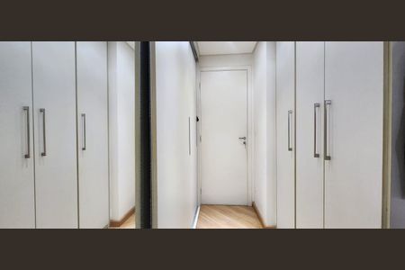Apartamento à venda com 3 quartos, 220m² em Vila Bertioga, São Paulo