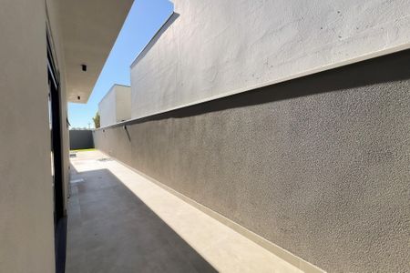 Casa de condomínio para alugar com 440m², 3 quartos e 4 vagas