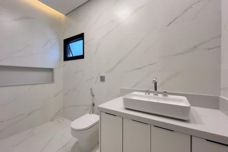 Casa de condomínio para alugar com 440m², 3 quartos e 4 vagas