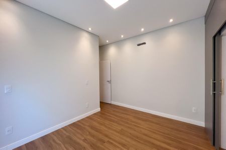 Casa de condomínio para alugar com 440m², 3 quartos e 4 vagas