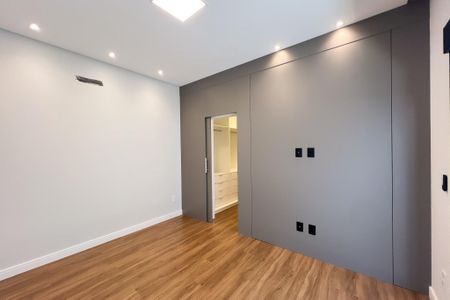 Casa de condomínio para alugar com 440m², 3 quartos e 4 vagas