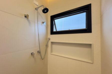 Casa de condomínio para alugar com 440m², 3 quartos e 4 vagas