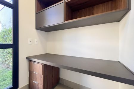 Casa de Condomínio para alugar com 3 quartos, 440m² em Parque Lausanne, Valinhos