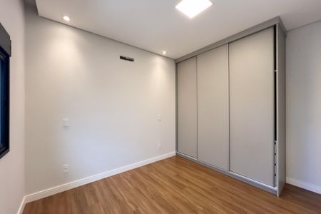 Casa de condomínio para alugar com 440m², 3 quartos e 4 vagas