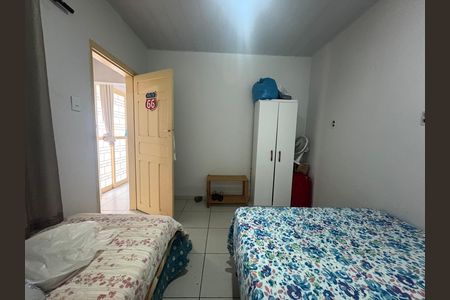 Casa à venda com 250m², 3 quartos e 7 vagas Casa à venda com 250m², 3 quartos e 7 vagasQuarto 1