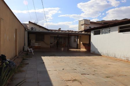 Casa à venda com 250m², 3 quartos e 7 vagasGaragem