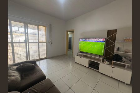 Sala de casa à venda com 3 quartos, 250m² em Coimbra, Goiânia