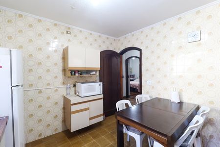 Casa à venda com 3 quartos, 400m² em Vila Leonor, São Paulo