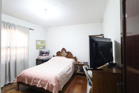 Casa à venda com 3 quartos, 400m² em Vila Leonor, São Paulo
