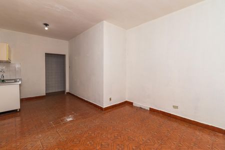 Quarto de casa para alugar com 1 quarto, 50m² em Bom Retiro, São Paulo