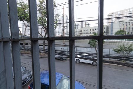 Vista da Janela do Quarto de casa para alugar com 1 quarto, 50m² em Bom Retiro, São Paulo
