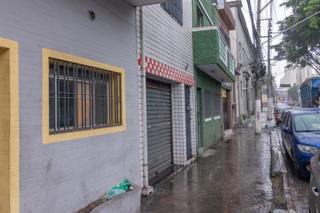 Casa para alugar com 50m², 1 quarto e 1 vaga Casa para alugar com 50m², 1 quarto e 1 vagaFachada