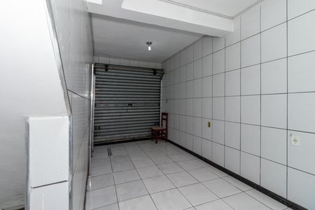 Casa para alugar com 50m², 1 quarto e 1 vaga Casa para alugar com 50m², 1 quarto e 1 vagaGaragem
