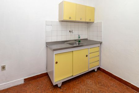 Casa para alugar com 50m², 1 quarto e 1 vaga Casa para alugar com 50m², 1 quarto e 1 vagaCozinha